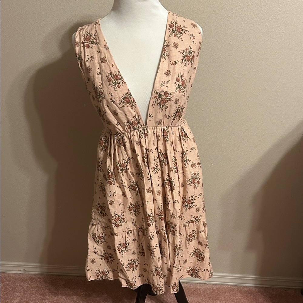 House of Harlow 1960 Peach Floral Backless Dress
